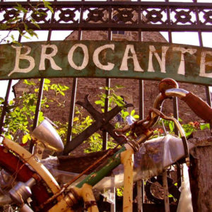 85164-brocantes-a-paris